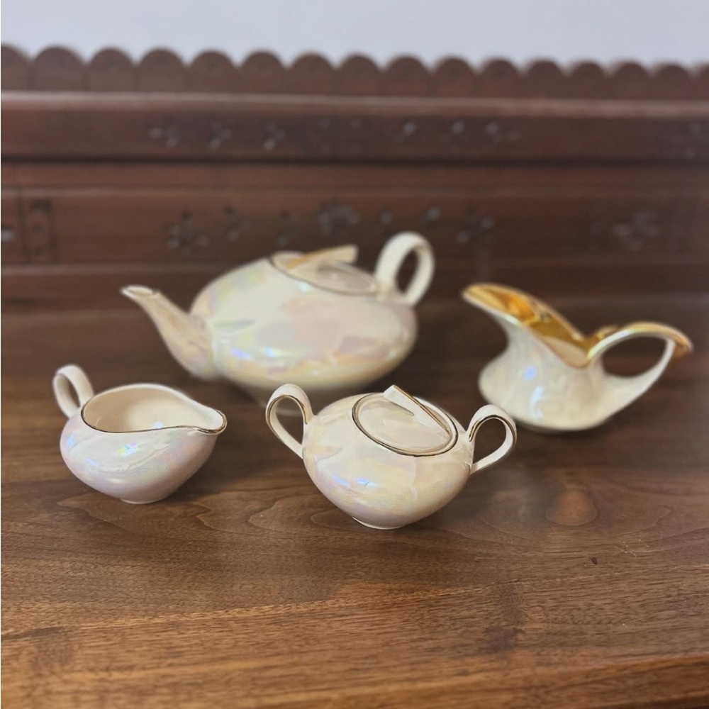 Elegant Iridescent Antique Arthurwood Teapot Set, Creamer, Milk, Sugar Dishes